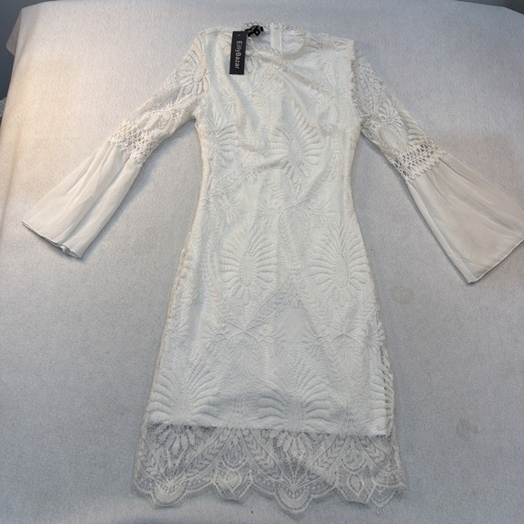 Eilly Bazar Dresses & Skirts - Eilly Bazar White Floral Eyelet Lace Detail Dress Women's Size Medium Boho NWT
